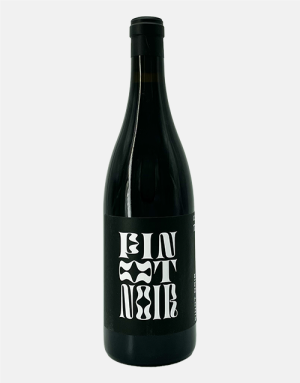 AMPHORA PINOT NOIR 2021